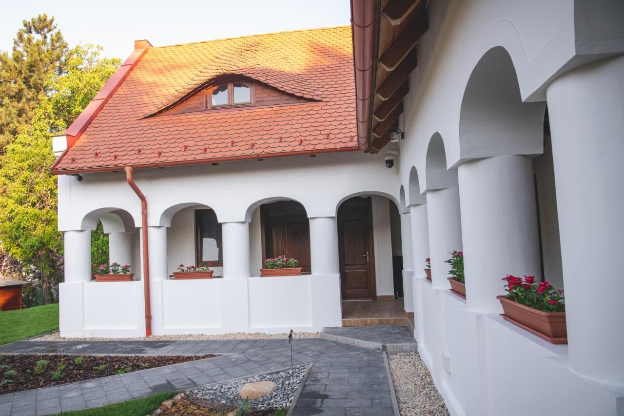 Vitorlas Vendeghaz Révfülöp Exterior foto