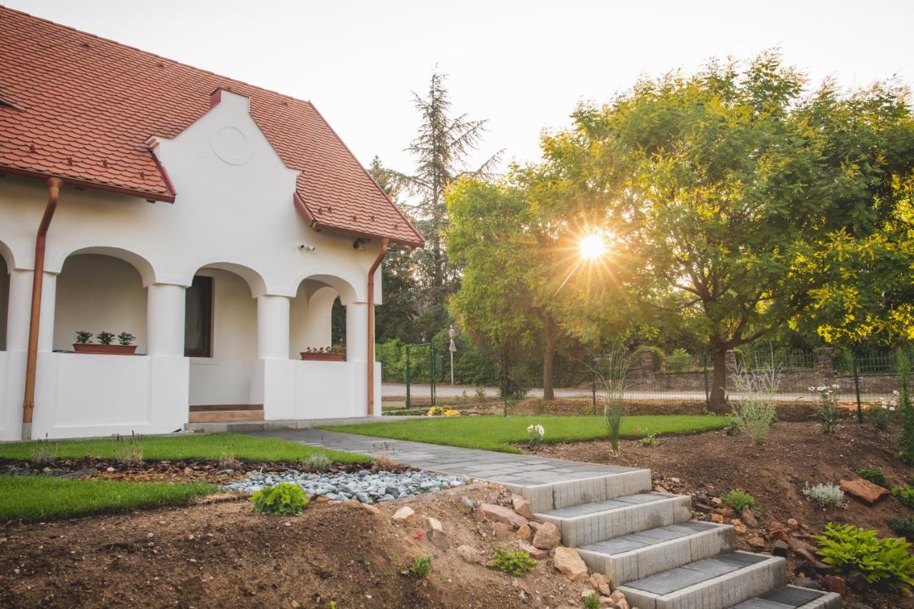 Vitorlas Vendeghaz Révfülöp Exterior foto